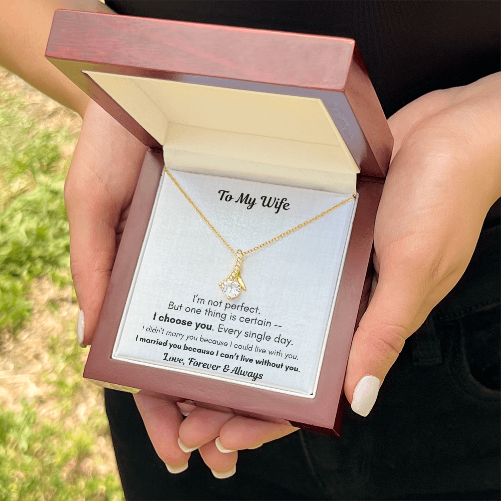 To My Wife Love Knot Necklace – Unbreakable Bond Gift From Husband