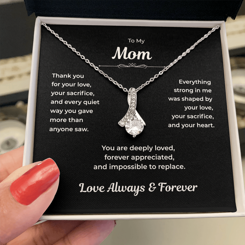 To My Mom Alluring Love Neckalce