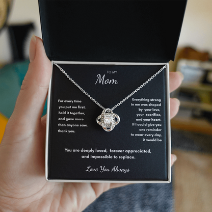 To My Mom – Luxury Gratitude Love Knot Necklace