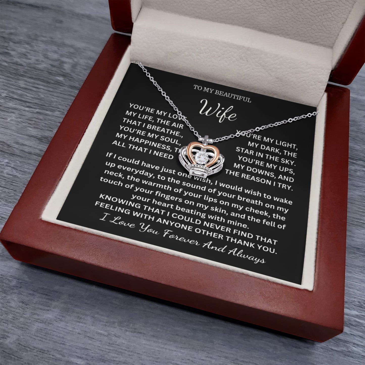 To My Beautiful Queen Wife Necklace